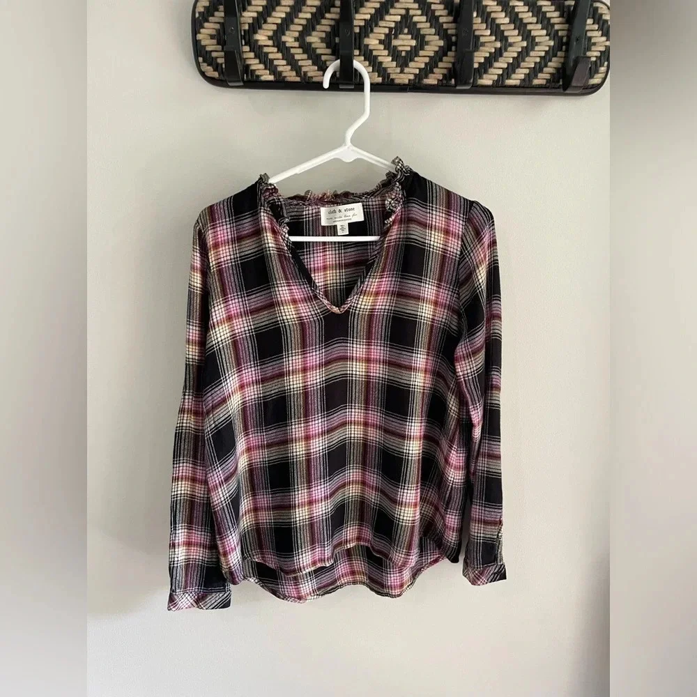 Cloth & Stone by Anthropologie Charlie Plaid Ruffle Neck Flannel Top - Small